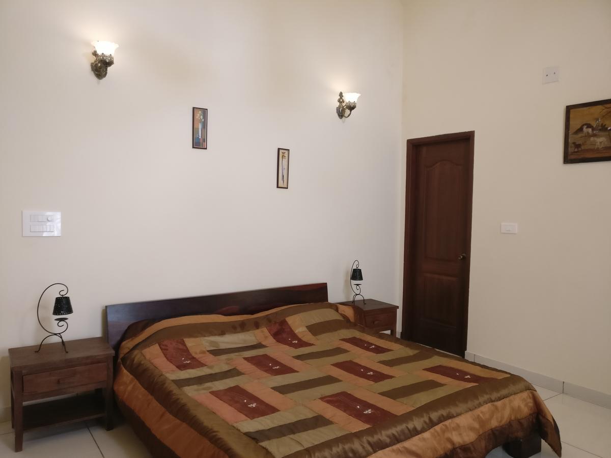 Robin Woods Homestay Саклешпур Екстериор снимка