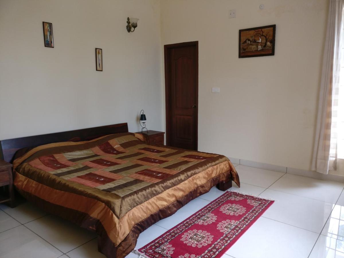 Robin Woods Homestay Саклешпур Екстериор снимка